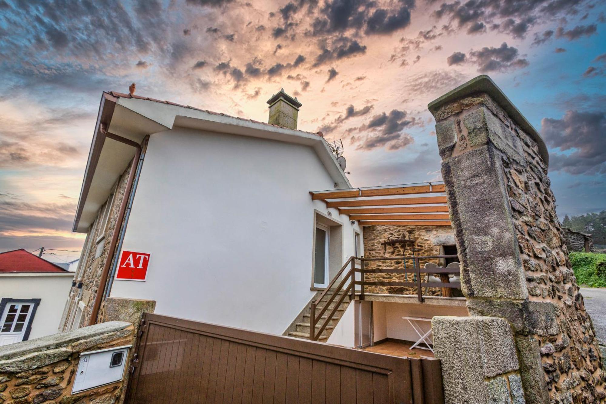 Apartamentos Curras En Tourinan Zewnętrze zdjęcie